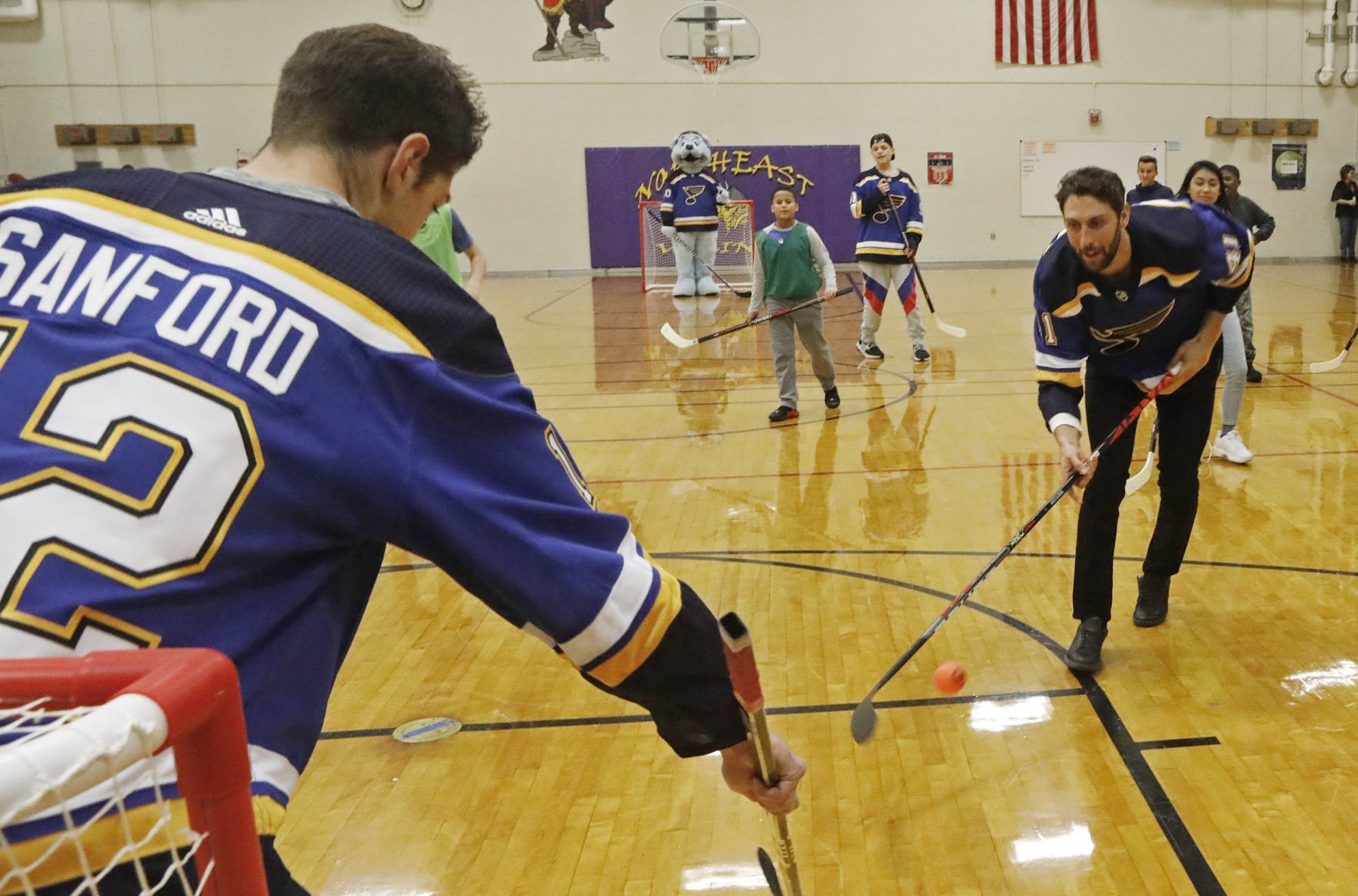 The St. Louis Blues team with Parkway Schools